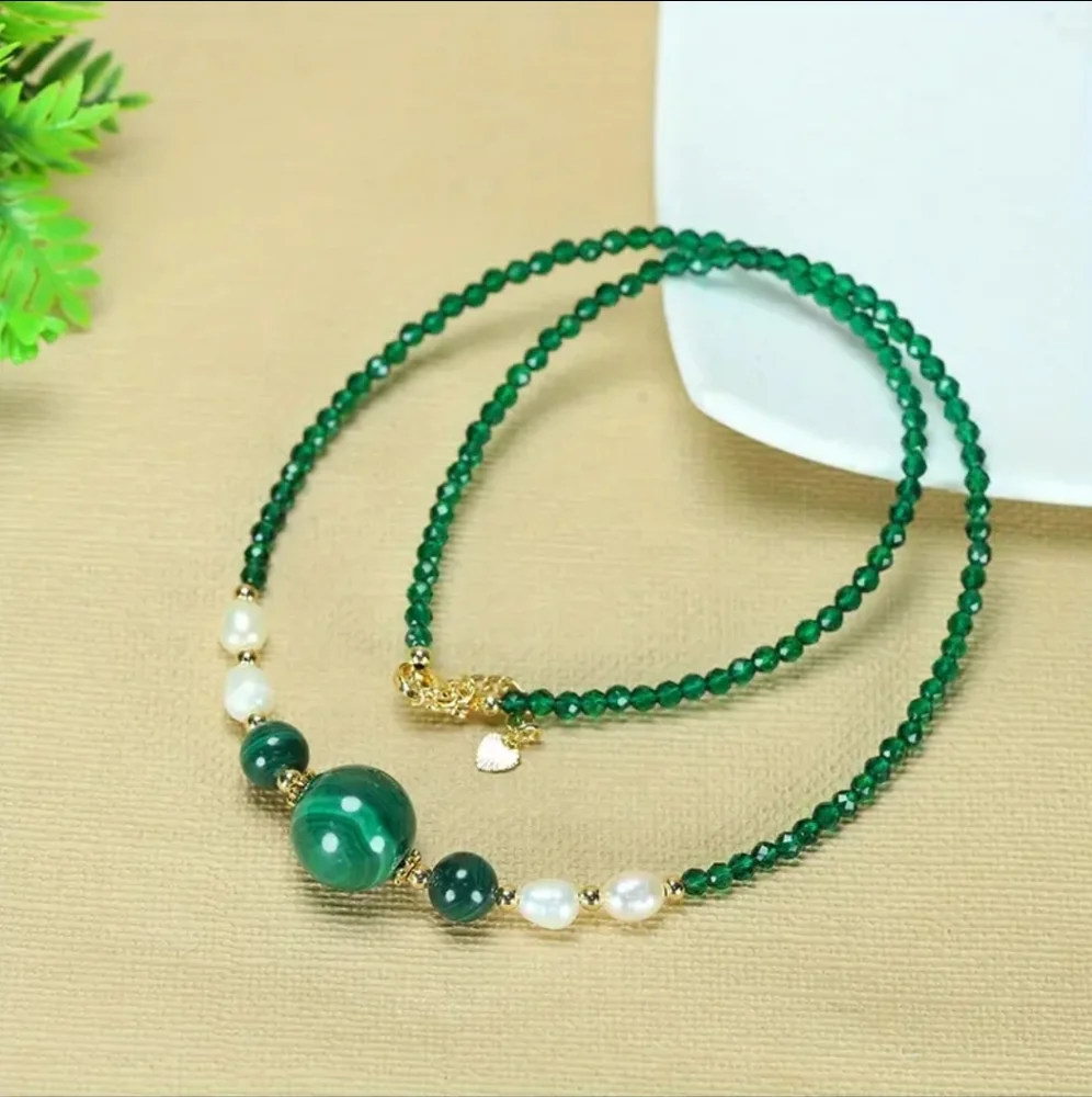 Natural Malachite Pendant Bead Unisex Necklace.